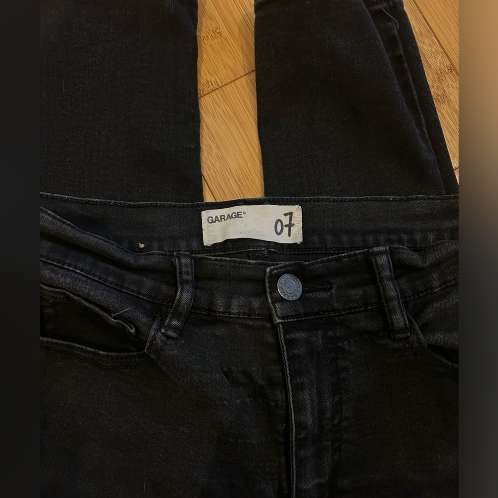 Black ripped Garage Jeans - Picture 2 of 3